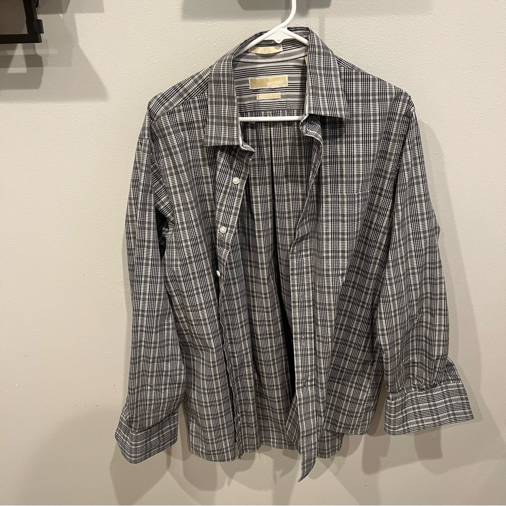 Michael Kors Black and White Striped Buttoned Up Dress Shirt Size Large
